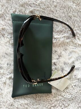 Ted Baker London Halle Tortoise Sunglasses NWT